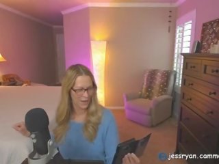 Milf camgirl jess ryan geeft een honest lid waardering jessryan&period;manyvids&period;com