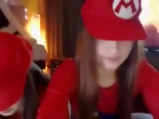 Lesbiete mario meitenes kam jautrība - burvīgs cosplay tērpiem